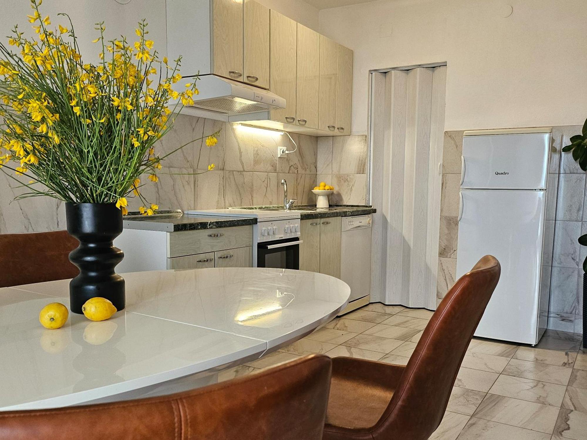 Apartment Wish Podstrana Luaran gambar